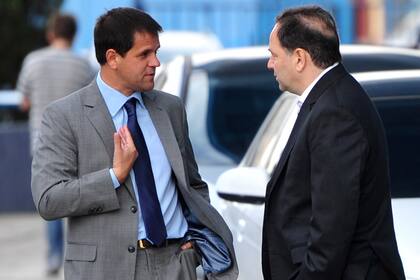 Cogorno y Molina, protagonistas de una pelea cansadora que puso a Racing en ridículo