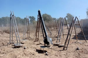 Cómo se fabrican los cohetes caseros de Hamas que la Cúpula de Hierro no logra neutralizar al 100%