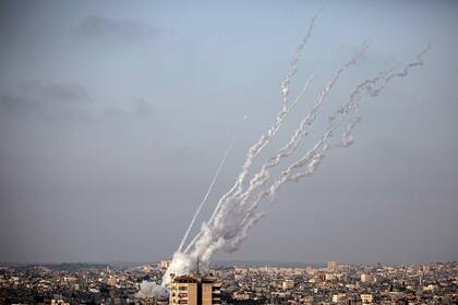 Cohetes lanzados desde la Franja de Gaza hacia Israel, el 10 de mayo de 2021