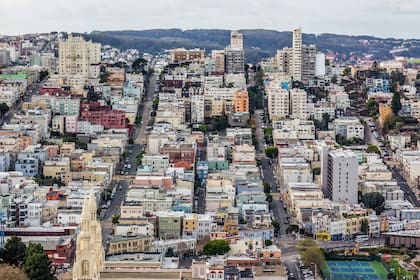 Coit Tower es una de las construcciones más emblemáticas de San Francisco, California