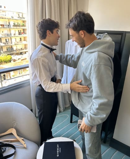 Colapinto y Gasly en la previa de la alfombra roja (Foto: @AlpineF1Team)