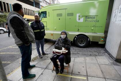 Colas en el Banco Provincia de Mar del Plata