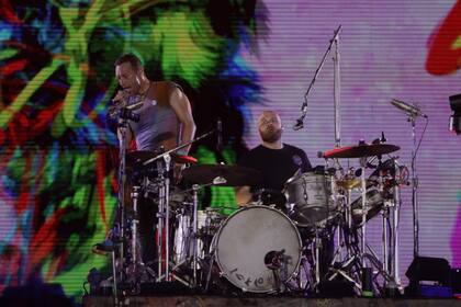 Coldplay brindó un concierto repleto de hits, pero con un alto impacto visual