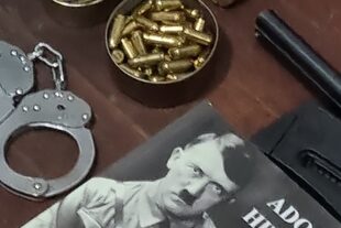 Colegiales: Detienen a un hombre con fusiles, ametralladoras y cientos de municiones