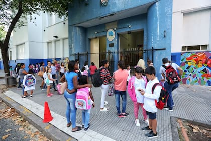 Al Casto Munita, en Belgrano, solo fueron cuatro maestros