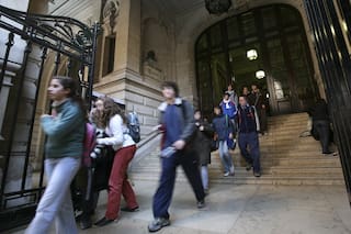 La amenaza de un gremio complica la vuelta a clases en el Nacional Buenos Aires