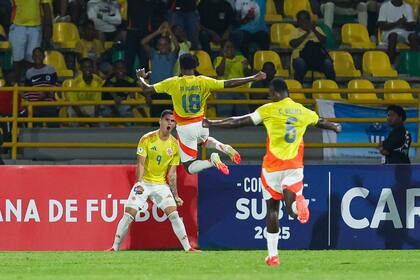 Colombia goleó a Venezuela en semifinales e irá por el mejor cierre vs. Brasil