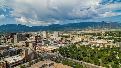 Colorado Springs, Colorado, es una de las mejores ciudades para residir, según una encuesta