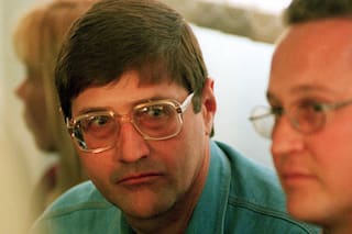 Comandante policial sudafricano declara en audiencia sobre crímenes del apartheid