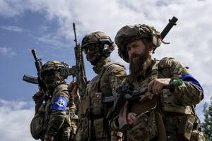 Un batallón de rusos anti-Putin anunció una incursión a Rusia desde Ucrania