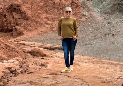 “Comencé con las molestias que eran calambres, empezaron siendo cosquilleos en la panza que después se transformaron o empecé a identificar que eran como calambres que venían esporádicamente y desaparecían”.