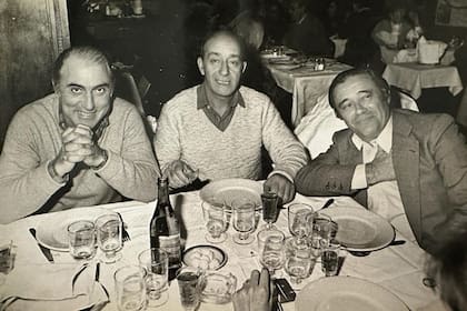Comensales convertidos en próceres, Cacho Fontana, Alberto Olmedo y Tato Bores