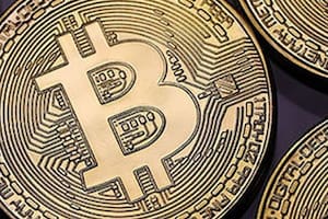 Cómo funciona la nueva inversión que permite ganar dinero por anticipar cuál será el precio del Bitcoin