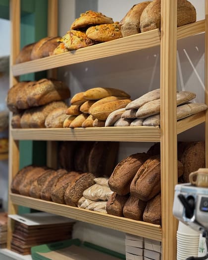 Comenzaron con envios en 2020, pero, por la alta demanda de los vecinos, se pusieron su propio local