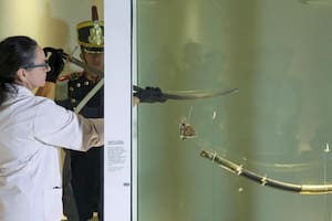 Trasladan el sable de San Martín del Museo Histórico y Milei encabezará un acto en Santa Fe