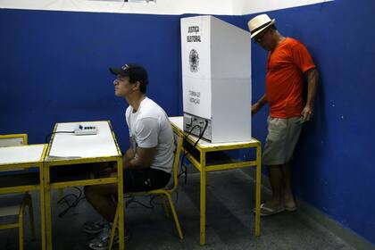 Comenzó el crucial ballotage en Brasil para elegir al próximo presidente