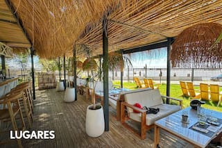 De los carritos a opciones sofisticadas, el paseo gastronómico frente al río vuelve a brillar