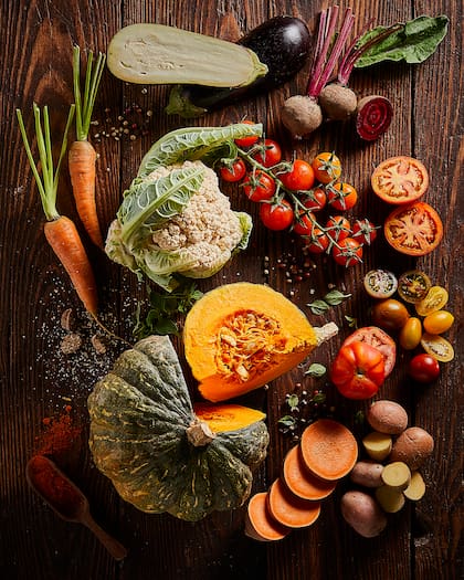 Comer más vegetales y opciones plant based, se imponen en las tendencias.