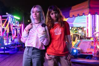 “Cometierra” presenta una generación de jóvenes familiarizados con desapariciones y feminicidios