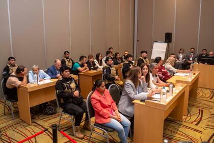 Comienza el juicio por el caso Cecilia Strzyzowski. Serán juzgados Emerenciano Sena, su esposa, Marcela Acuña, y César Sena