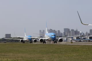 Comienza el paro de controladores aéreos en todos los aeropuertos del país