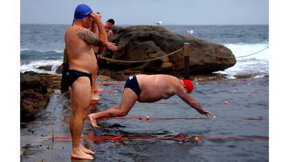 Comienzo de la compentencia en la playa Maroubra