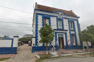 Investigan a cuatro policías que obligaron a una mujer a mostrar fotos íntimas de su celular