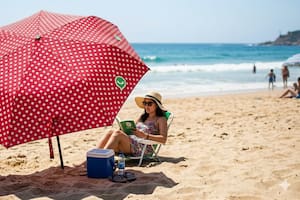 Cómo activar el “modo sombrilla a lunares” de WhatsApp