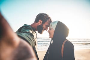 Cómo atraer a los solteros de Escorpio