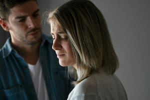 Cómo atravesar una ruptura sin perderte en el intento: seis pasos clave según una psicóloga