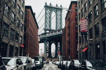 Cómo avanza el programa piloto de Eric Adams para legalizar viviendas en sótanos