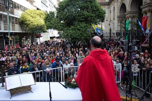 El providencial hallazgo en un altillo que generó un fenómeno popular en una iglesia de Once