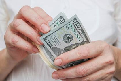 ¿Cómo cerró el dólar blue hoy?