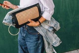 5 looks con jean, ideales para media estación