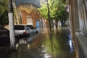 Fuertes tormentas afectaron a la Ciudad y generaron inundaciones en el conurbano bonaerense