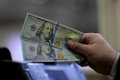 Cómo cotiza el dólar en México en la apertura del lunes 11 de marzo