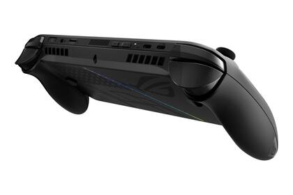 Como cualquier consola de mano, la ROG Xbox Ally X tiene gatillos traseros, toberas para la salida de aire caliente y varios conectores