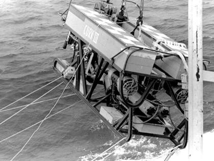 El sumergible CURV-III de la Marina de Estados Unidos durante el rescate del Piscis III.
