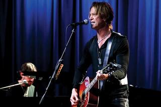 Duff McKagan habla de su nuevo disco solista, de Trump y de la vuelta de GNR