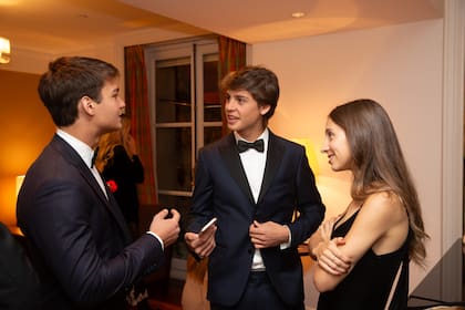 Como el resto de la familia, Tiziano y Benicio comparten la pasión por el esquí. Los dos compiten en los campeonatos más importantes del mundo.