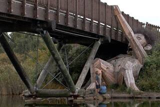 Copenhague: sorpresas gigantes de paseo por los parques