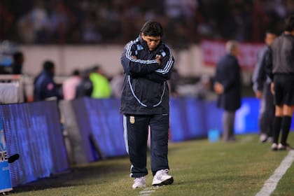 Como entrenador de la selección, frente a Colombia, en junio de 2009
