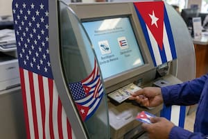Envío de dólares a Cuba: actualizaciones vigentes sobre las restricciones de remesas desde EE.UU.