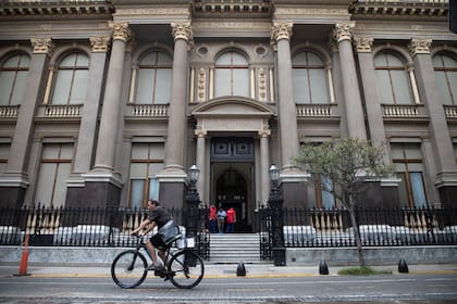 Cómo es el programa monetario del BCRA para 2026