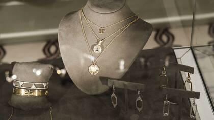 Cómo es la marca de ropa y joyas de Ivanka Trump