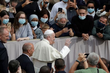 Cómo fue la primera audiencia del Papa con fieles después de seis meses