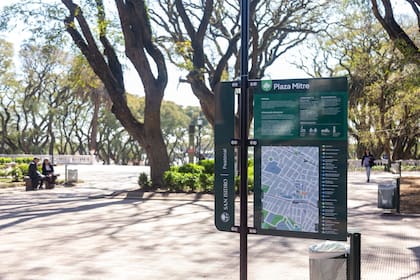 Cómo funciona el nuevo sistema de cartelería peatonal en San Isidro que une Catedral, la Plaza Mitre y el puerto