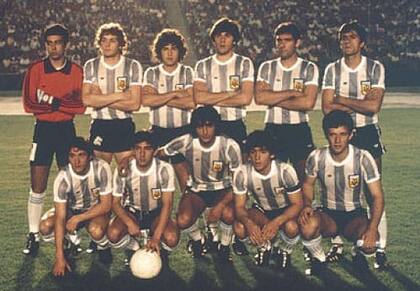 Como parte de la selección juvenil, Maradona y Carabelli ganaron el mundial del ´79, en Japón