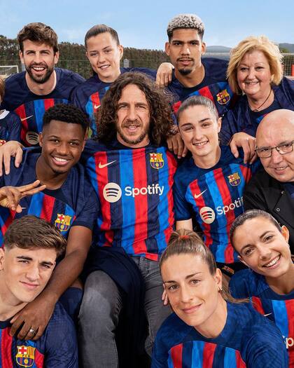 Como parte de las operaciones para estabilizar las finanzas del Barcelona, vendieron el nombre del Camp Nou y el espacio publicitario en sus uniformes a Spotify en un acuerdo millonario