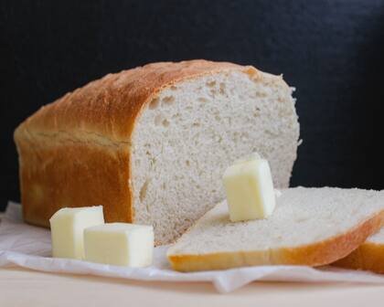Cómo preparar un pan de miga casero